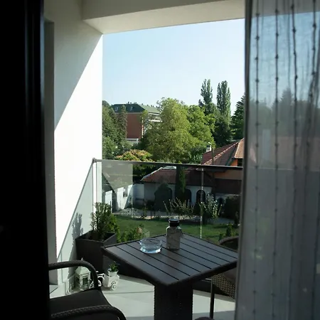 Appartement New Aesthetic Haven Hedonica 6 In