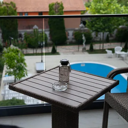 Appartement New Aesthetic Haven Hedonica 6 In Vrdnik