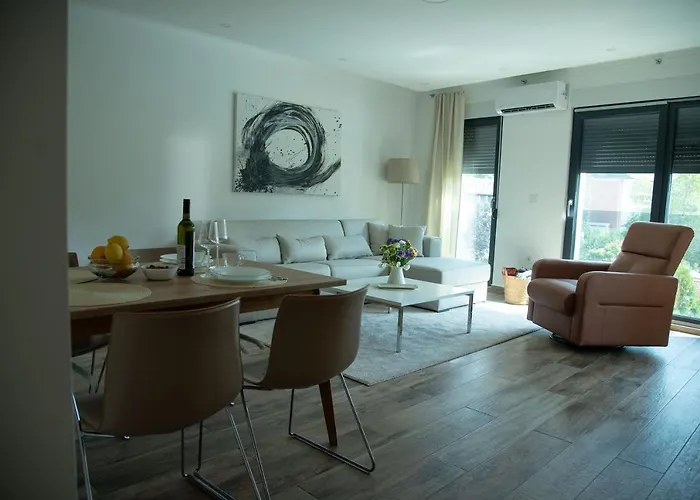 アパート New Aesthetic Haven Hedonica 6 In *